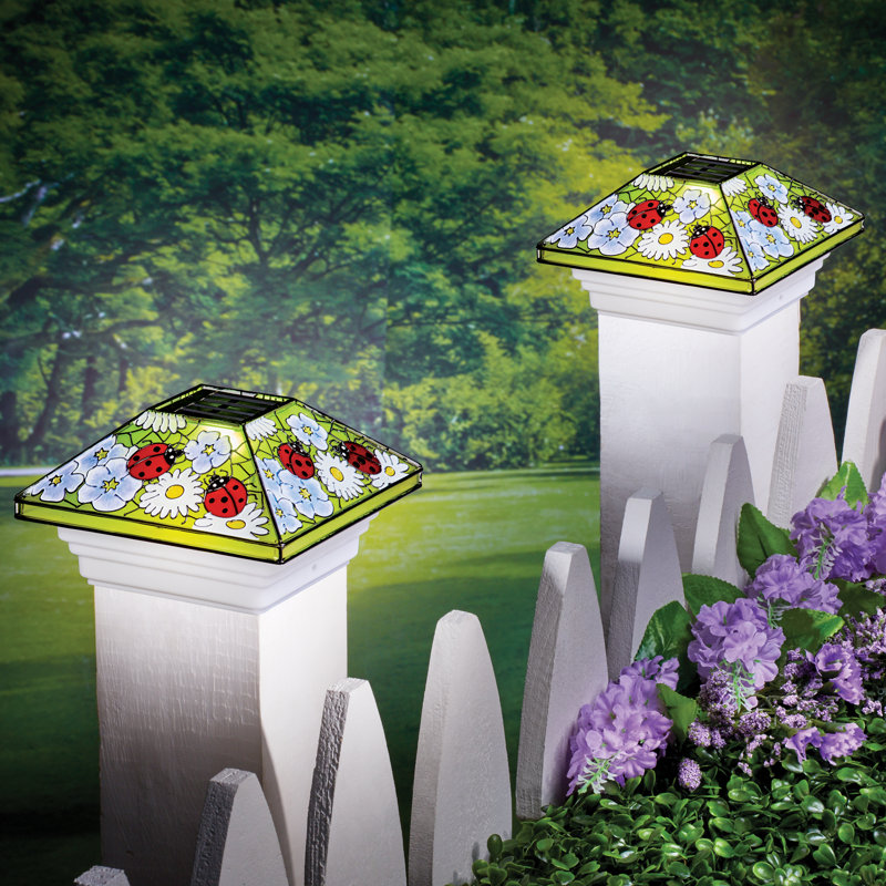 Winston Brands White Low Voltage Solar Powered Integrated LED Fence